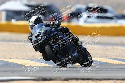 media/Mar-28-2022-Superbike Trackdays (Mon) [[b8603d0f67]]/Novice Group (1130am-12pm)/Turn 2/